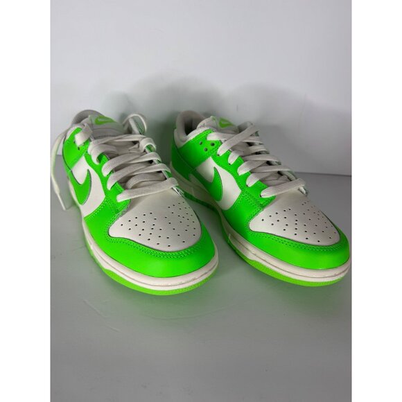 Nike Dunk Low Green Strike Sneakers Bright Green Sail White Women's Size 7 NIB - Picture 3 of 7